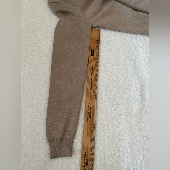 CATHERINE MALANDRINO Bow Back Women’s Taupe Sweater, size Medium, NWT - Picture 7 of 11
